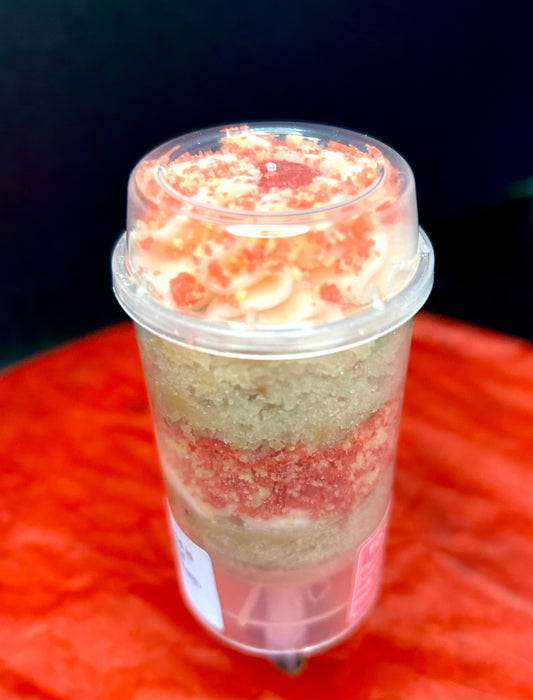 Strawberry Crumble Cake Push Up Pop